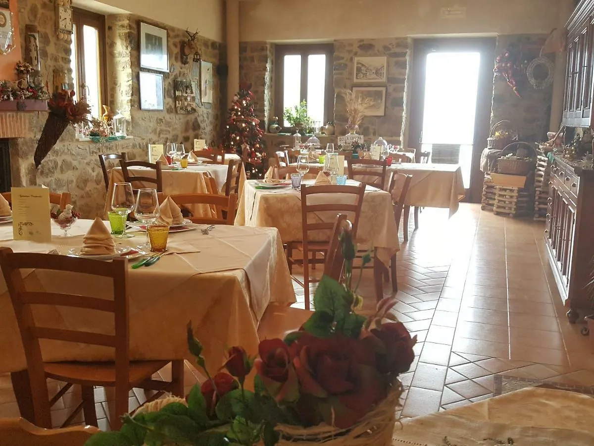 Hôtel Casalvecchio Country House à Geraci Siculo Séjour à la ferme